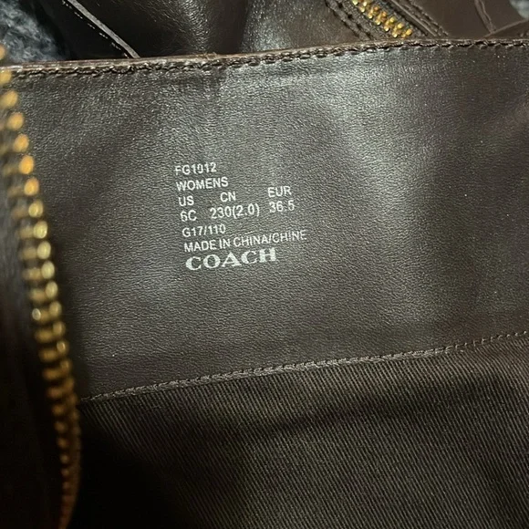 Coach Brown Leather Tall Boots. 💋FINAL SALE PRICE💋 - Picture 5 of 7